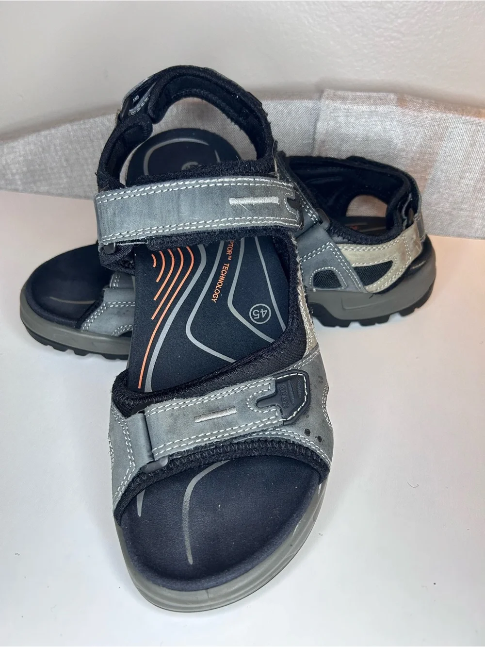 ECCO Offroad Yucatan Leather Hiking Comfort Sandals EU 45 Gray